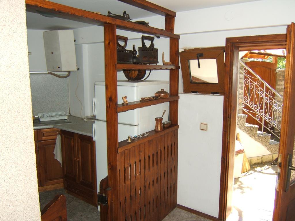 בלצ'יק Regina'S Guesthouse מראה חיצוני תמונה