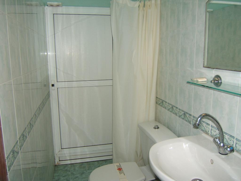 בלצ'יק Regina'S Guesthouse חדר תמונה